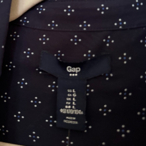 Gap large and long Navy and white button down shirt - Picture 2 of 10